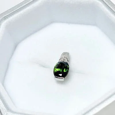 We bought Mặt Dây Chuyền Tourmaline Xanh Lá 1.86ct Pt900
