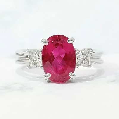We bought Nhẫn Tourmaline Đỏ 1.88ct Pt900